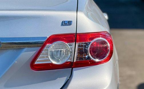 2012 Toyota Corolla LE