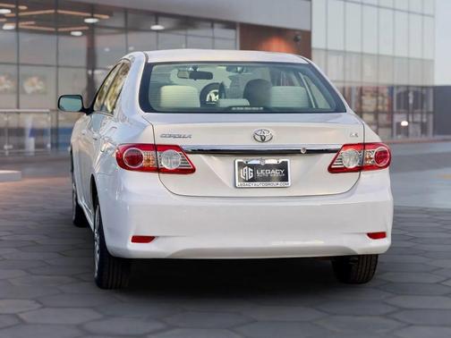 2011 Toyota Corolla LE