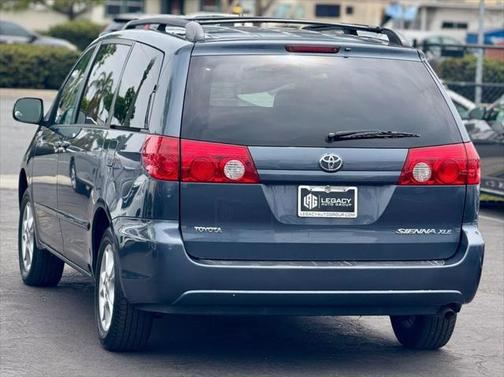 2006 Toyota Sienna XLE