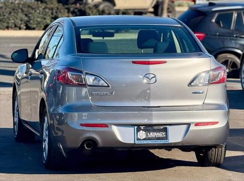 2012 Mazda Mazda3 i Touring