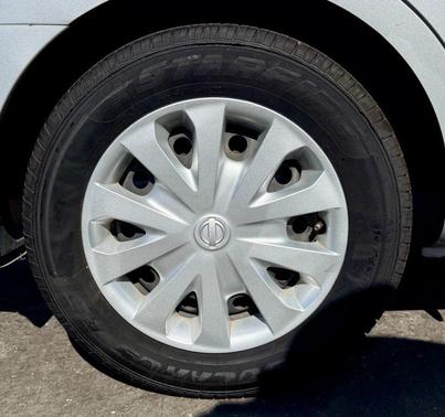 2019 Nissan Versa 1.6 S+