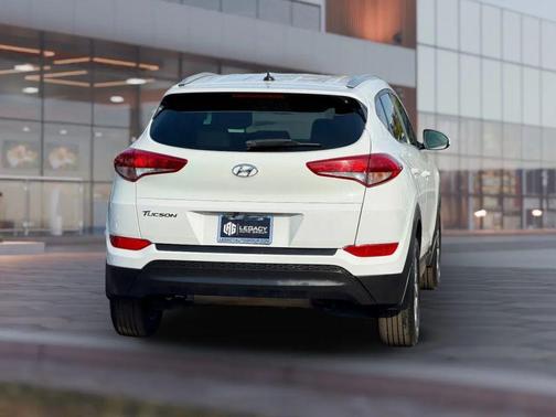 2016 Hyundai TUCSON Sport