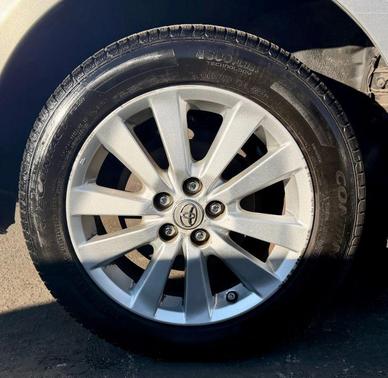 2009 Toyota Corolla LE