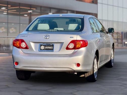 2009 Toyota Corolla LE