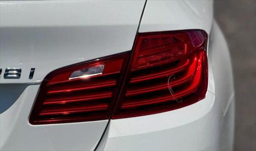 2016 BMW 528 528i Sedan 4D