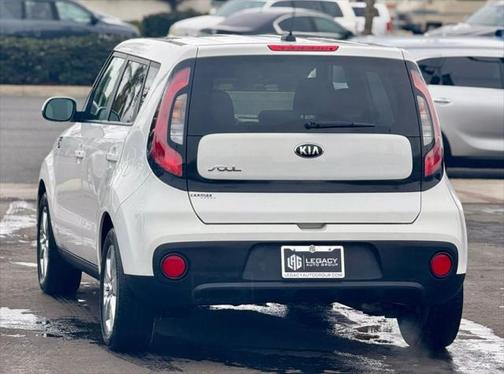 2018 Kia Soul Base