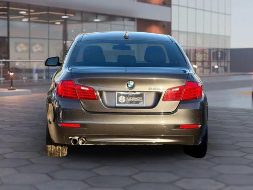 2015 BMW 528 528i Sedan 4D