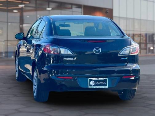 2013 Mazda Mazda3 i Sport