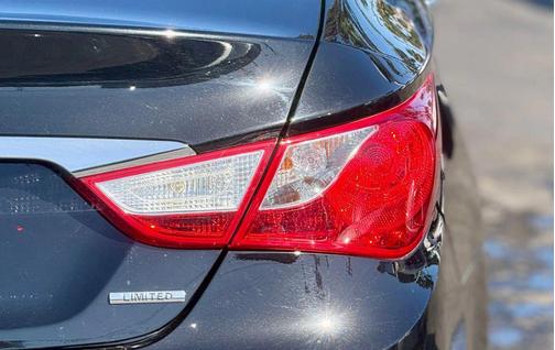 2013 Hyundai SONATA Limited