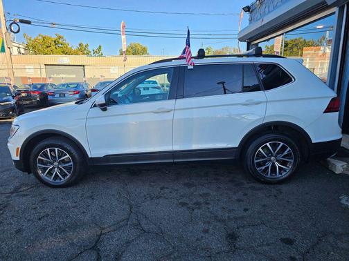 2019 Volkswagen Tiguan 2.0T SE 4MOTION
