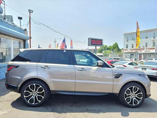 2021 Land Rover Range Rover Sport HSE Silver Edition