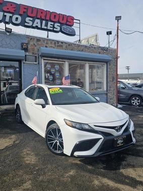 2023 Toyota Camry SE