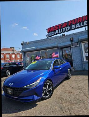 2023 Hyundai ELANTRA SEL