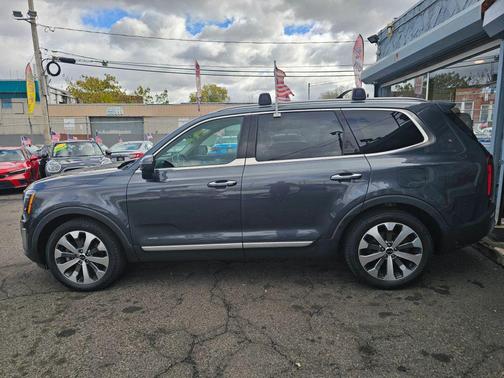 2020 Kia Telluride S