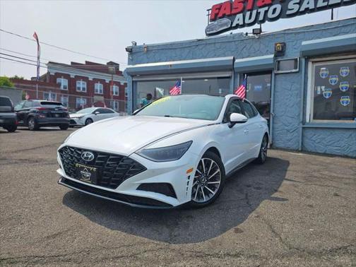 2021 Hyundai SONATA Limited