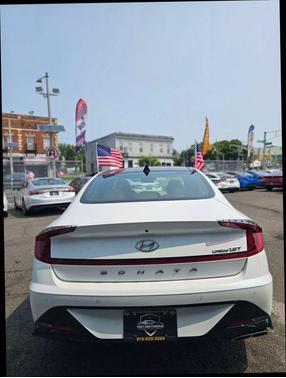 2021 Hyundai SONATA Limited