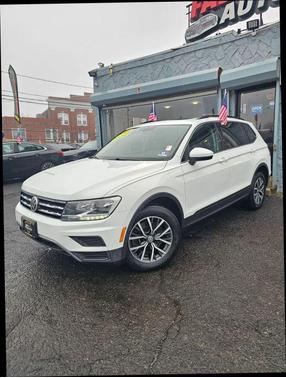 2019 Volkswagen Tiguan 2.0T SEL R-Line 4MOTION