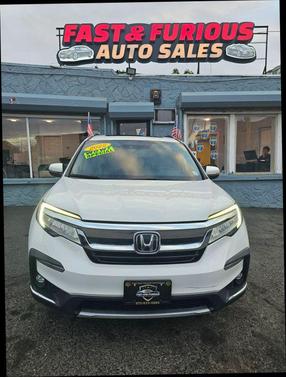 2022 Honda Pilot Touring 8-Passenger