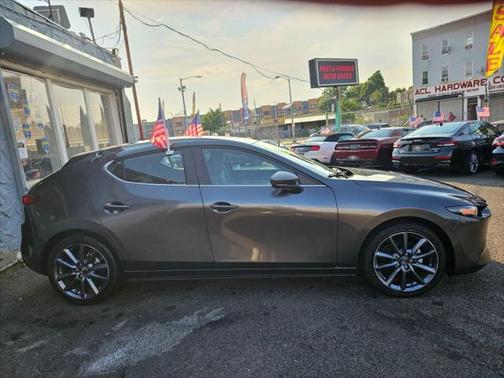 2023 Mazda Mazda3 FWD w/Preferred Package