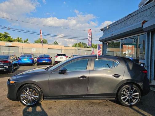 2023 Mazda Mazda3 FWD w/Preferred Package