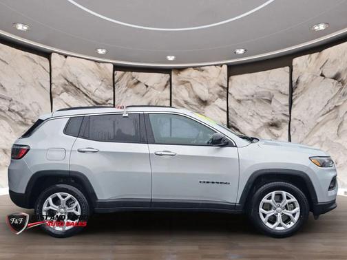 Silver 2024 Jeep Compass Latitude