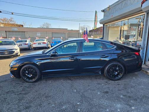 2021 Hyundai SONATA SEL