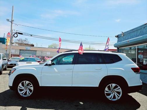 2021 Volkswagen Atlas 3.6L SE w/Technology