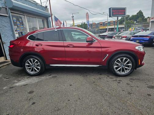 2019 BMW X4 xDrive30i