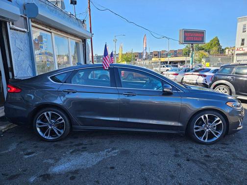2020 Ford Fusion Titanium
