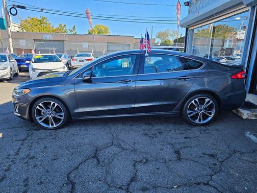 2020 Ford Fusion Titanium