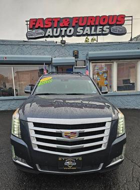 2019 Cadillac Escalade Luxury