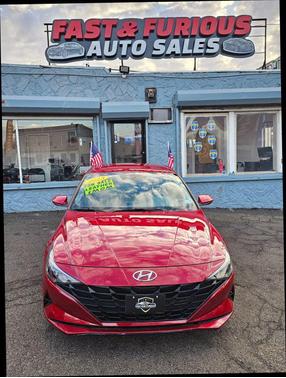 2023 Hyundai ELANTRA SEL