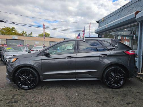2019 Ford Edge ST