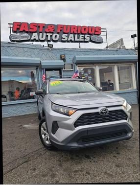 2021 Toyota RAV4 LE