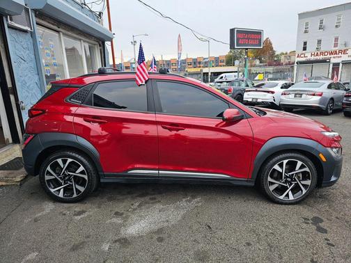 2022 Hyundai KONA Limited