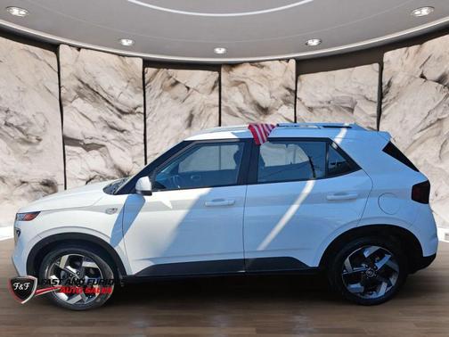 White 2023 Hyundai VENUE SEL