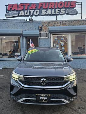 2022 Volkswagen Taos 1.5T SE