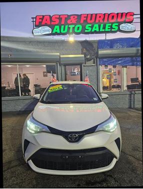 2021 Toyota C-HR LE Sport Utility 4D