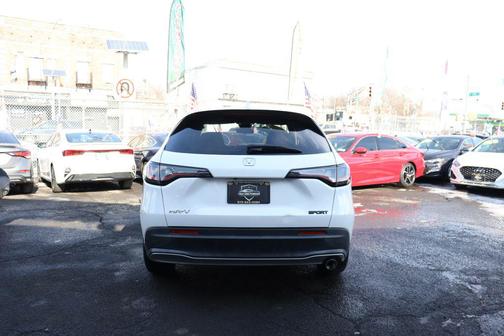 2023 Honda HR-V 2WD Sport