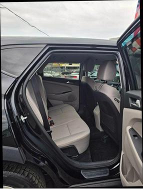 2019 Hyundai TUCSON SE