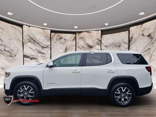 White 2022 GMC Acadia FWD SLE
