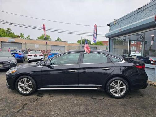 2019 Hyundai SONATA Sport