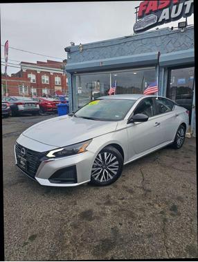 2024 Nissan Altima 2.5 SV