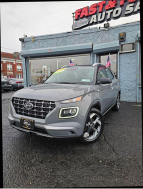 2022 Hyundai VENUE Limited