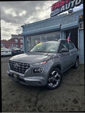 2022 Hyundai VENUE Limited