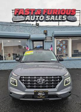 2022 Hyundai VENUE Limited