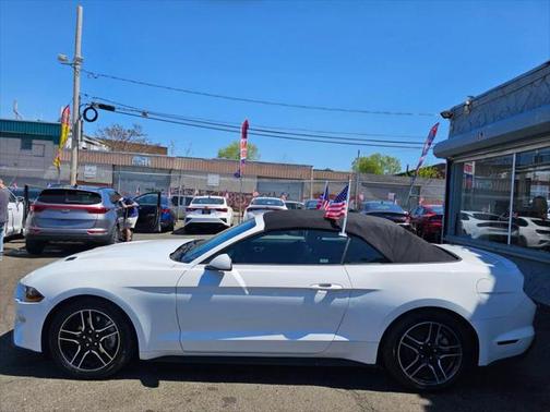 2023 Ford Mustang EcoBoost Premium