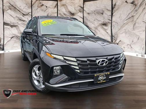 Black 2024 Hyundai TUCSON SEL