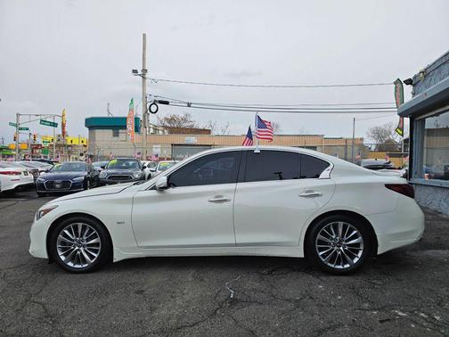 2018 INFINITI Q50 3.0t LUXE
