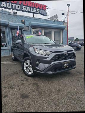 2021 Toyota RAV4 XLE Premium